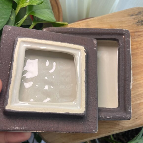 ✨ Live Laugh Love White Ceramic Trinket Box ✨ - Picture 5 of 8